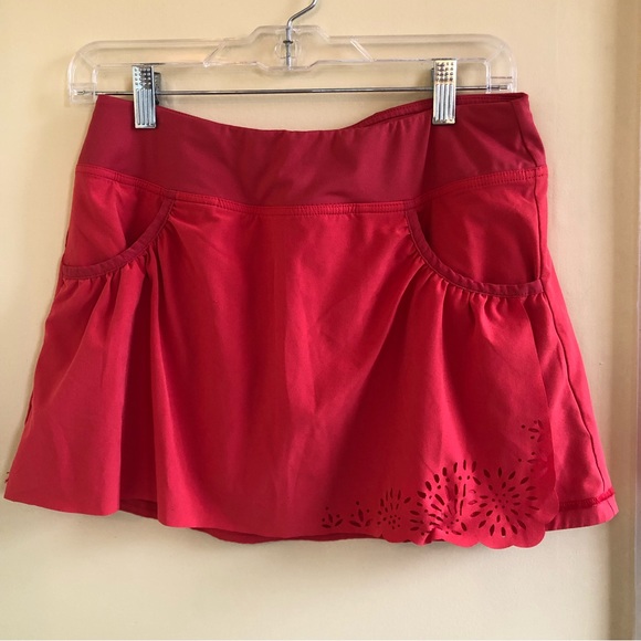Athleta Laser Cut Tennis Skort Size Small - Picture 2 of 10